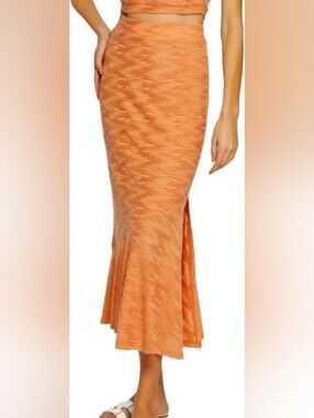 Walter Baker Joy Textured Midi Skirt Apricot Size Medium NWT